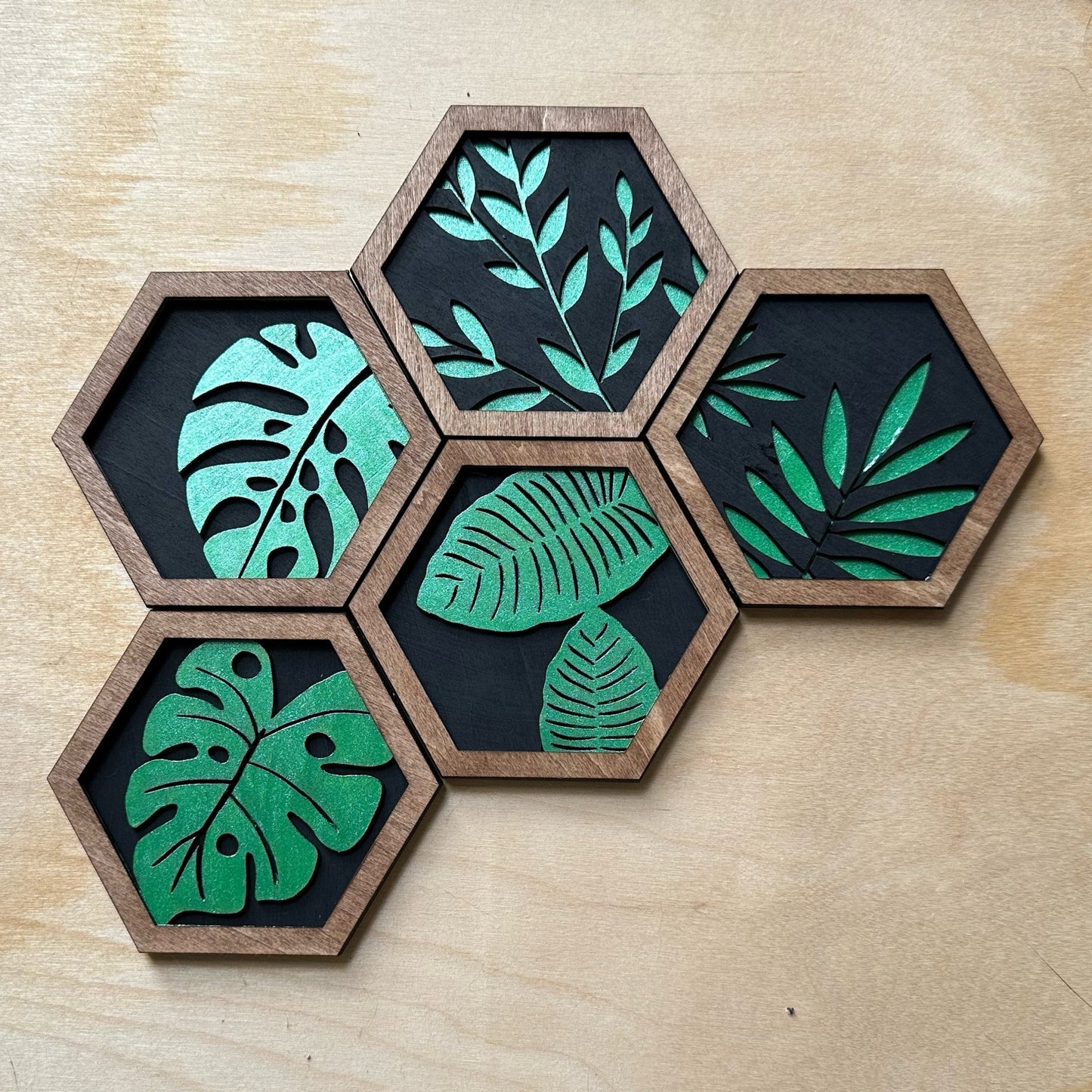 Plant-themed 10cm Wood Mural Tiles